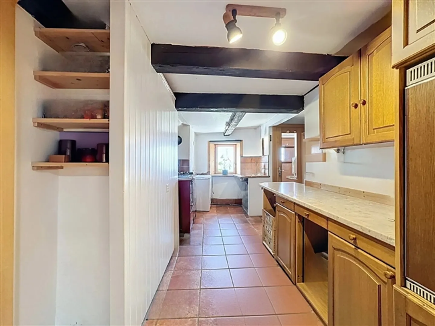 Energy-efficient renovated farmhouse - Photo 4 of 12