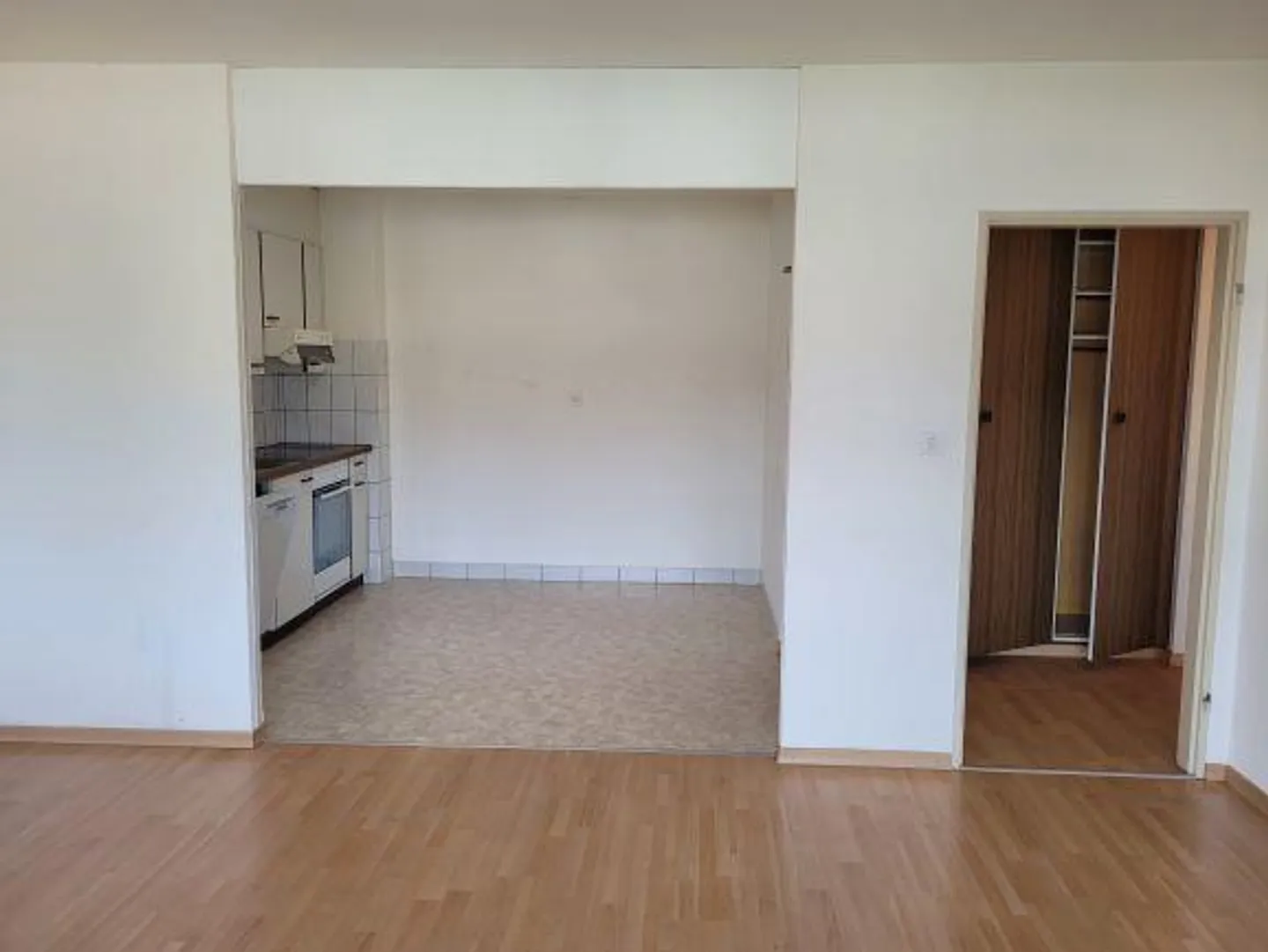 Appartamento 2 camere con bella vista - Foto 3 di 9