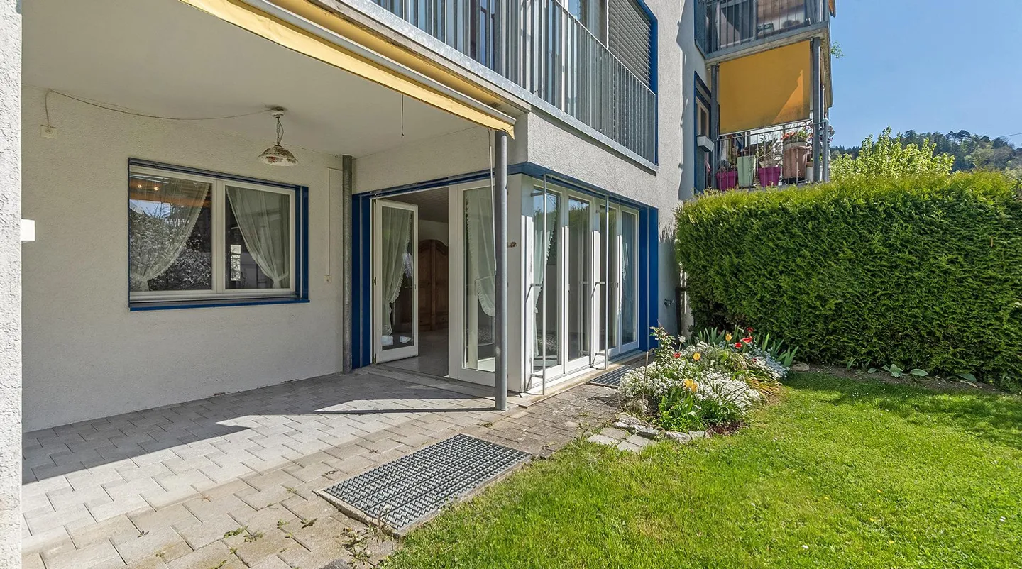 Luce, Giardino, Qualità della Vita - Appartamento Attraente in una Posizione Tranquilla - Foto 2 di 16