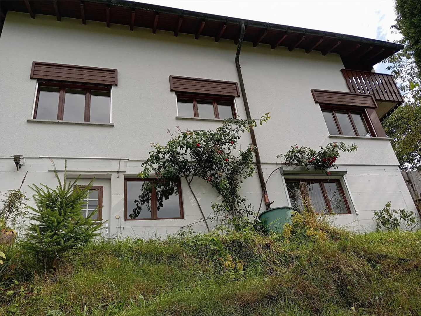 Single-family house, quiet, good transport connection. great view - Photo 24 of 29