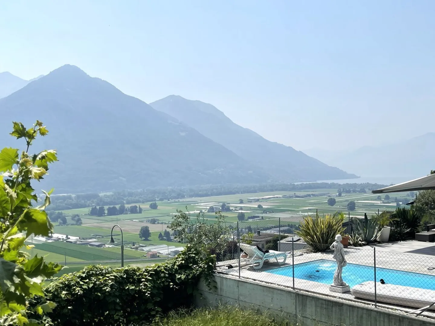 Sonne und Aussicht nach Belieben - Foto 1 von 5