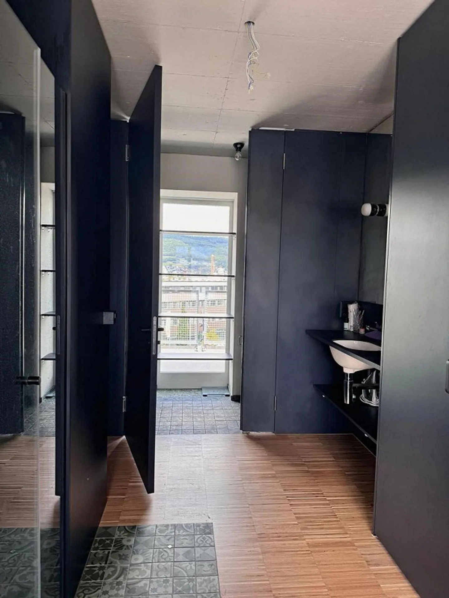 Enjoy a dreamlike view - Photo 1 of 5