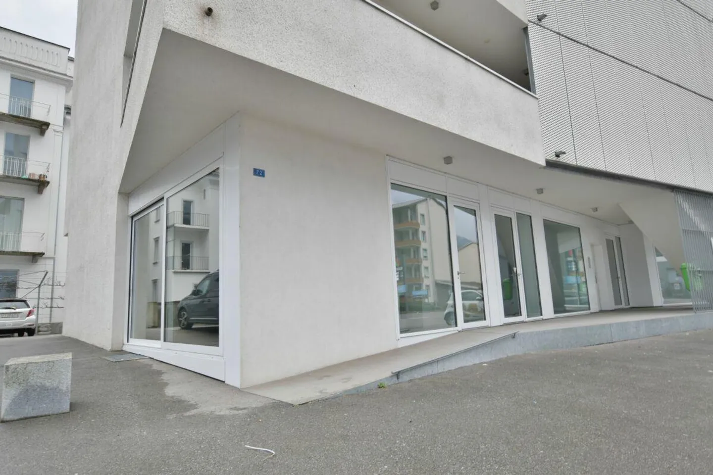 Bright and Versatile Commercial Space - Photo 5 of 5