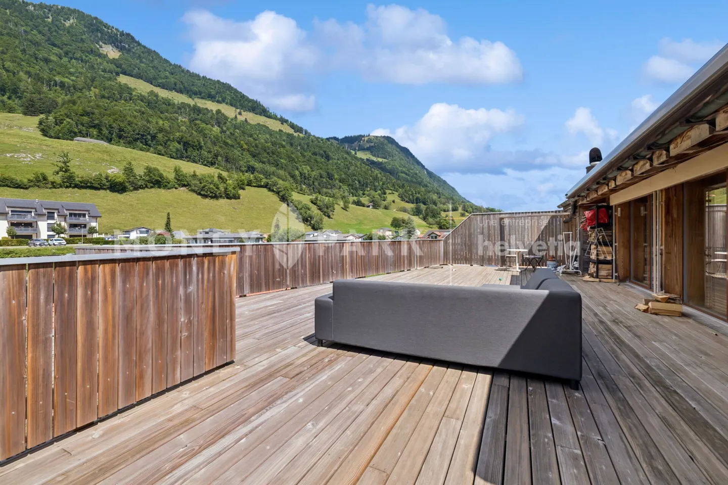 Apartment with 5.5 rooms and terrace - Photo 5 of 13