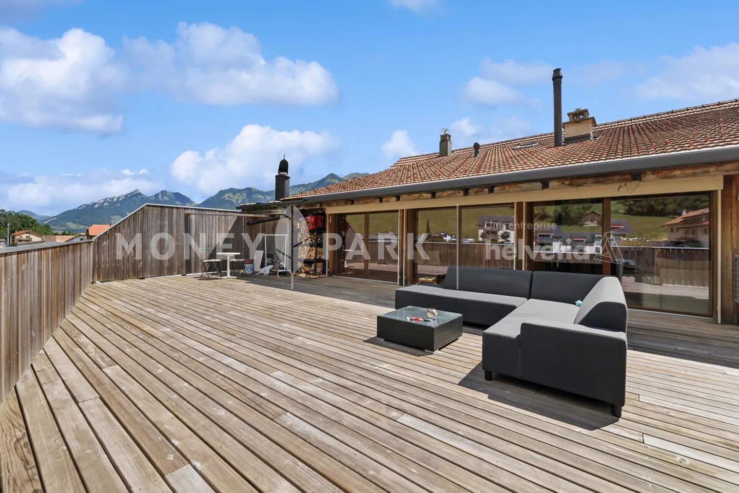 Apartment with 5.5 rooms and terrace - Photo 4 of 13