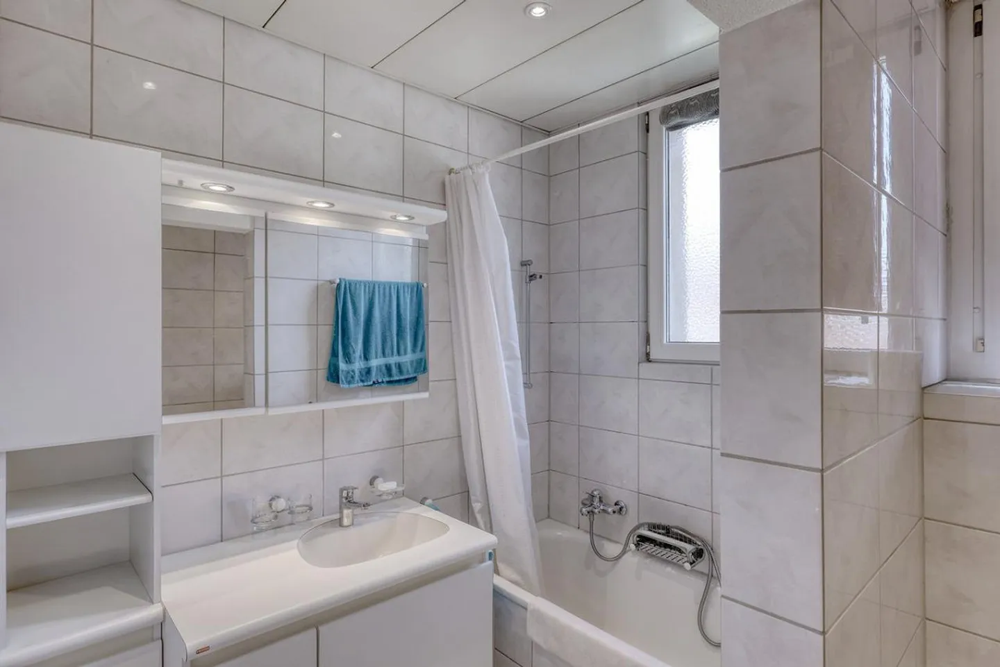 Historisches Mehrfamilienhaus in Zürich - Foto 8 von 13