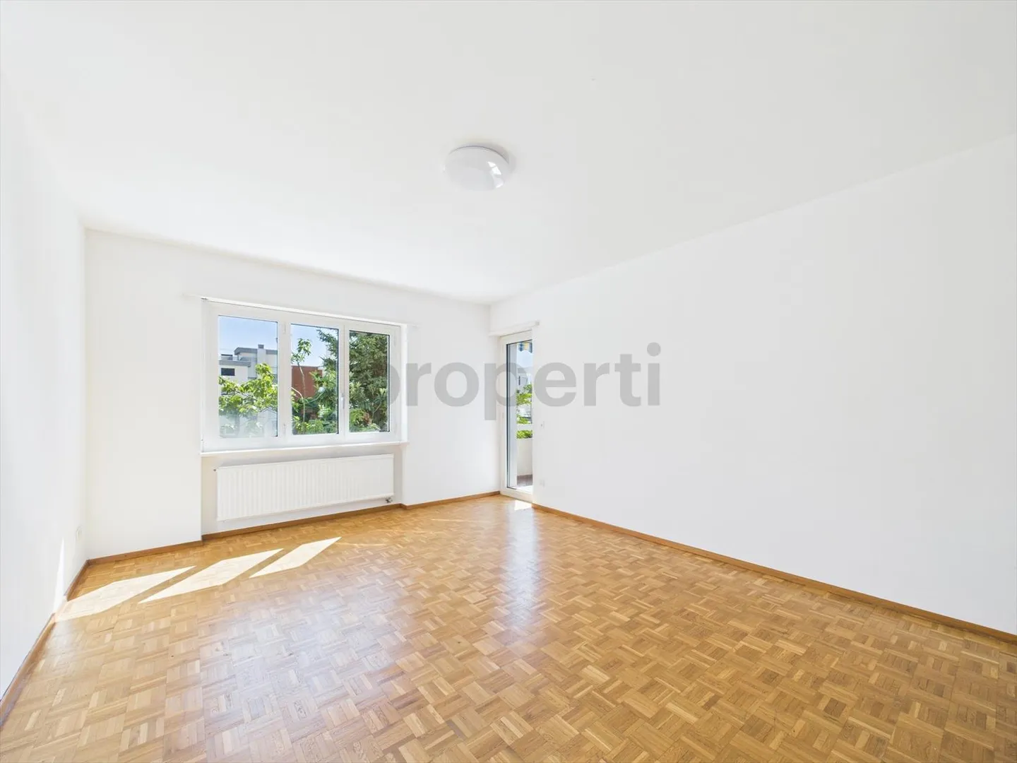 Exclusive 3.5-room apartment in Lugano, TI - Unique living concept in a central location - Photo 8 of 10