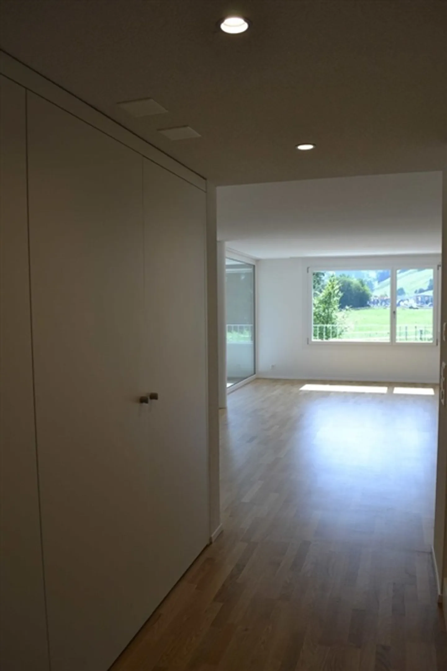 Appartamento moderno di 4,5 stanze in affitto! - Foto 3 di 12