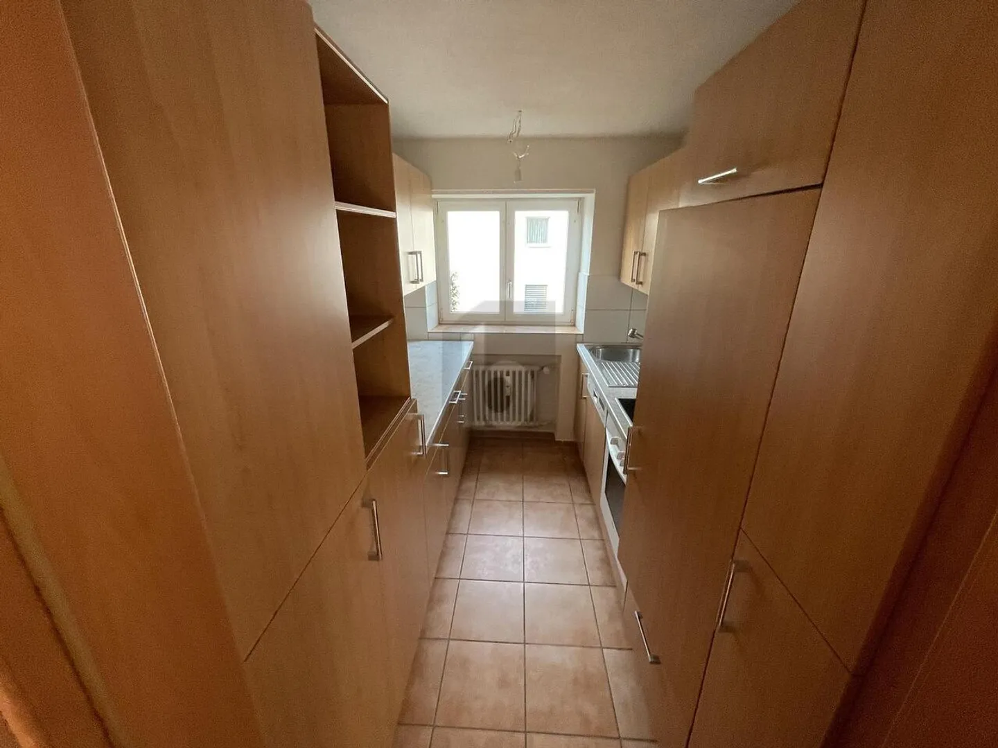 CENTRAL AVEC BALCON - Photo 4 sur 6