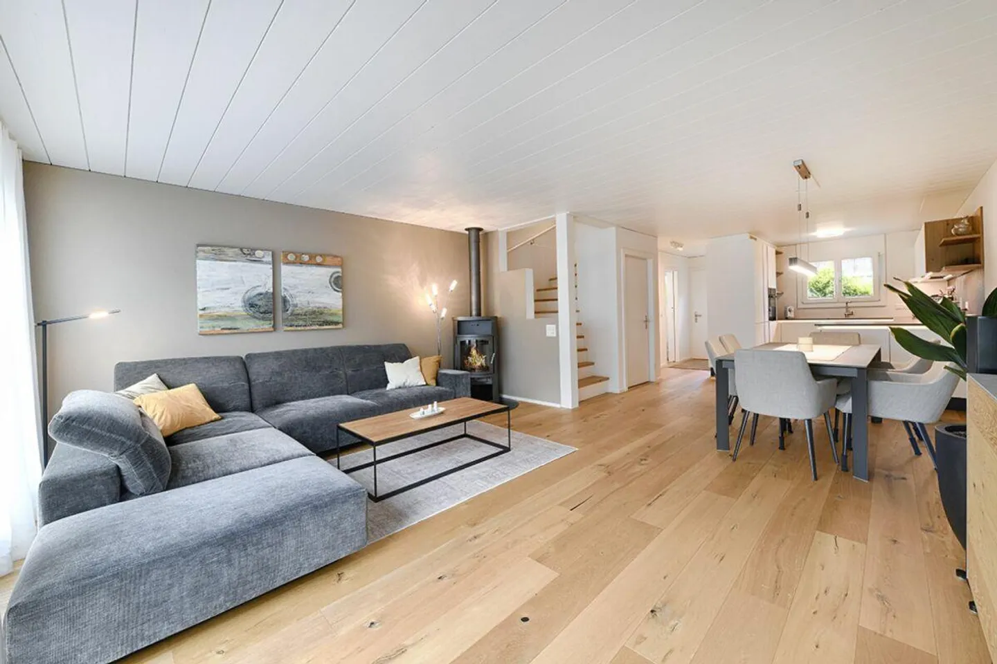 5.5-Zi. Reihenhaus an familienfreundlicher Lage - Foto 3 di 18