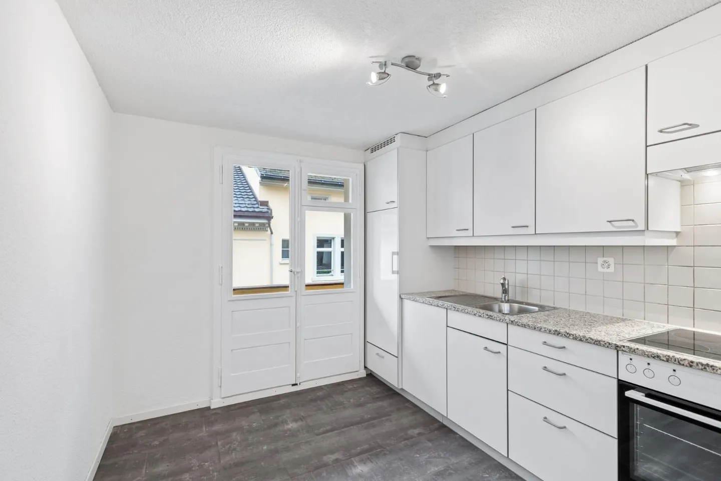 Charmante Wohnung in Glarus - Foto 3 von 10