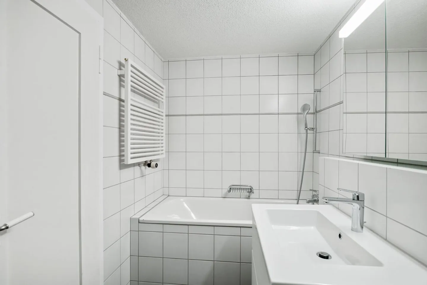 Charmante Wohnung in Glarus - Foto 4 von 10