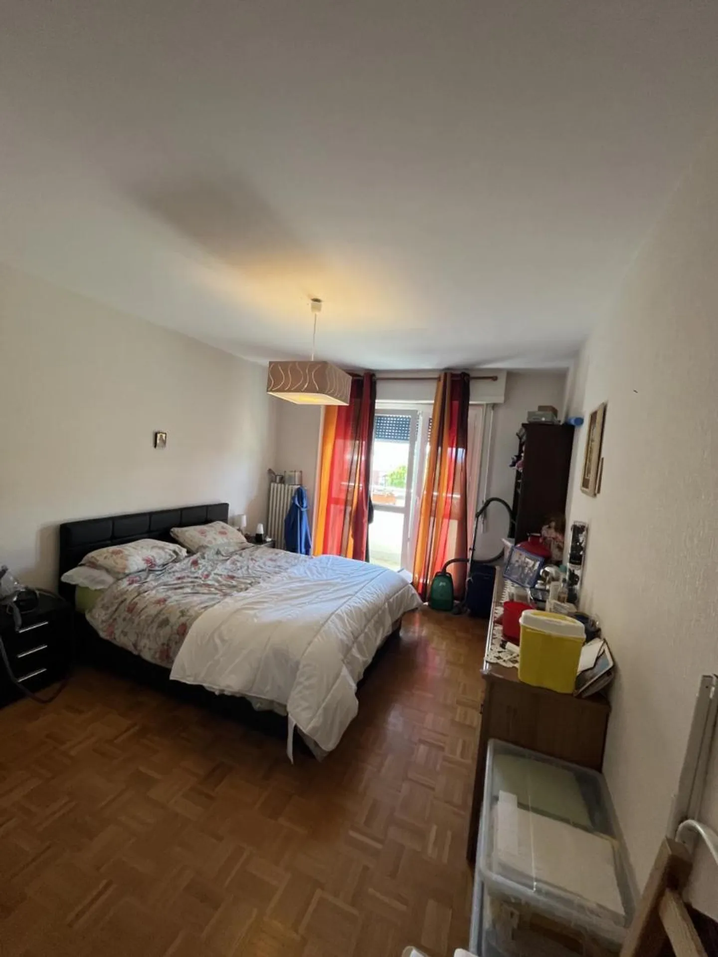 Charming 3-Room Apartment - Photo 3 of 8