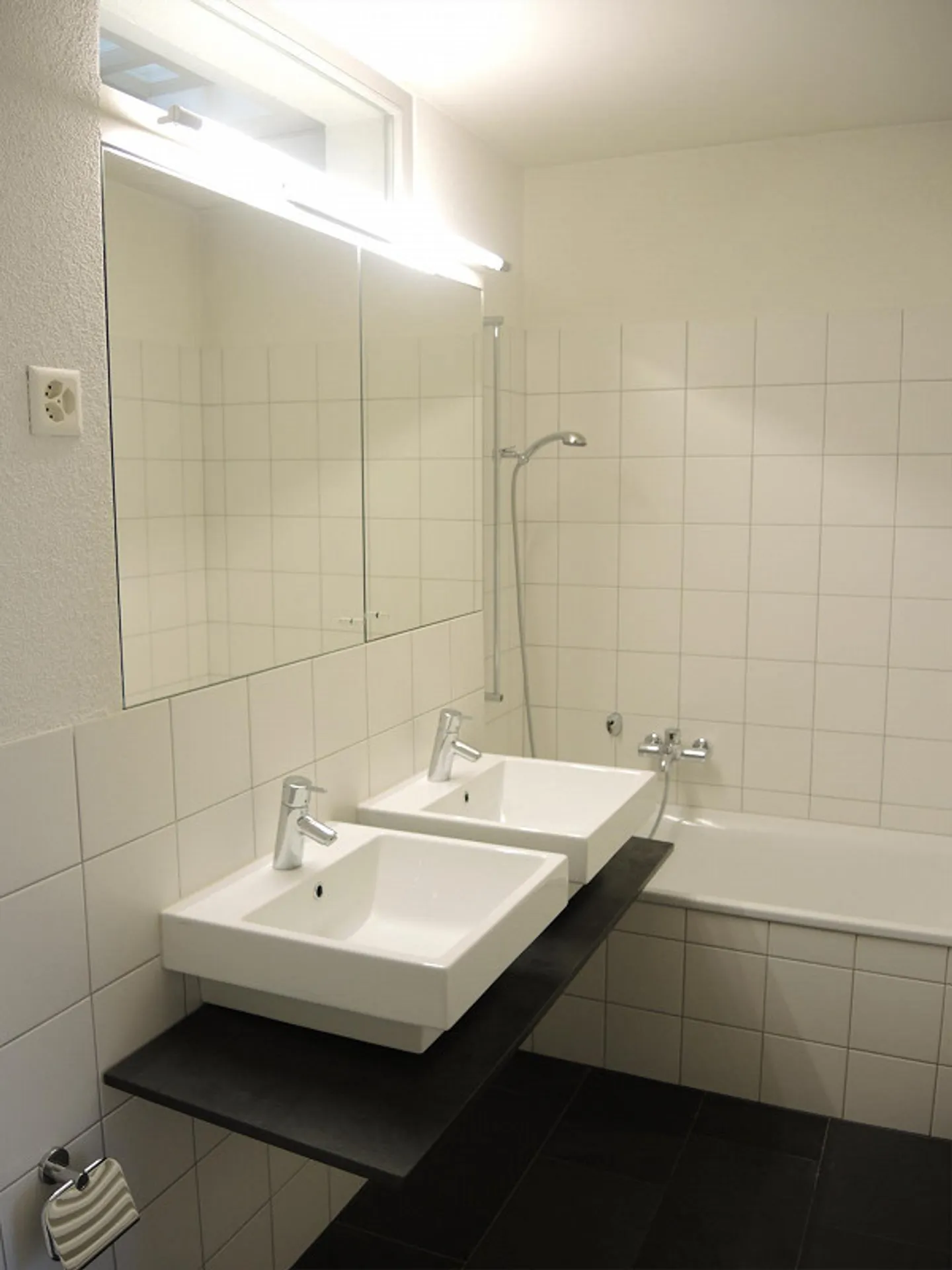 Old Town Apartment with Large Terrace - Photo 8 of 10