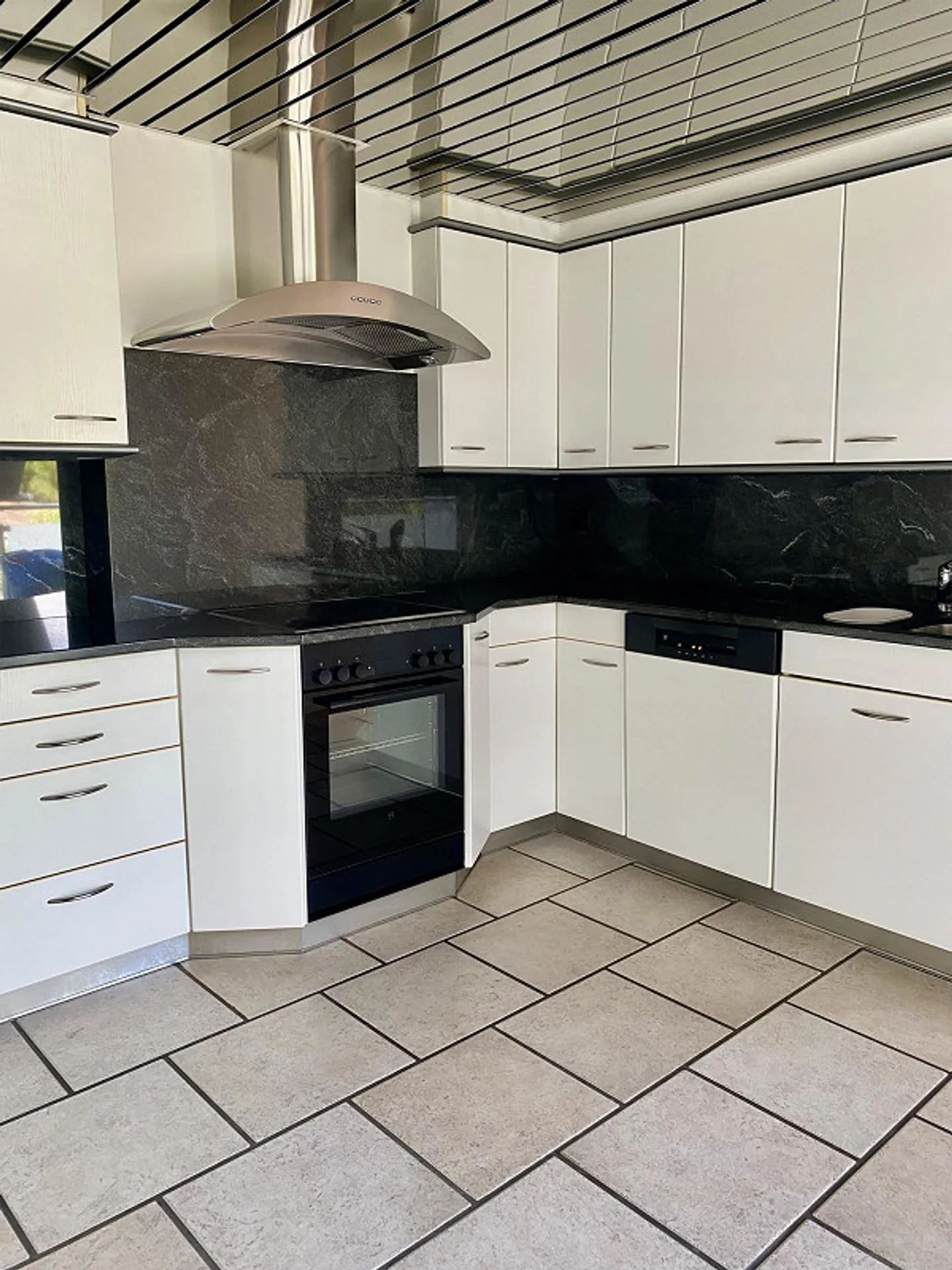 Appartamento 5.5 stanze 1° piano - Foto 2 di 7