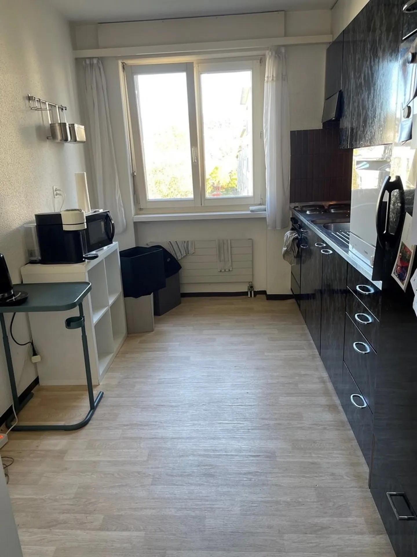 Nous vous recherchons - Photo 3 sur 6