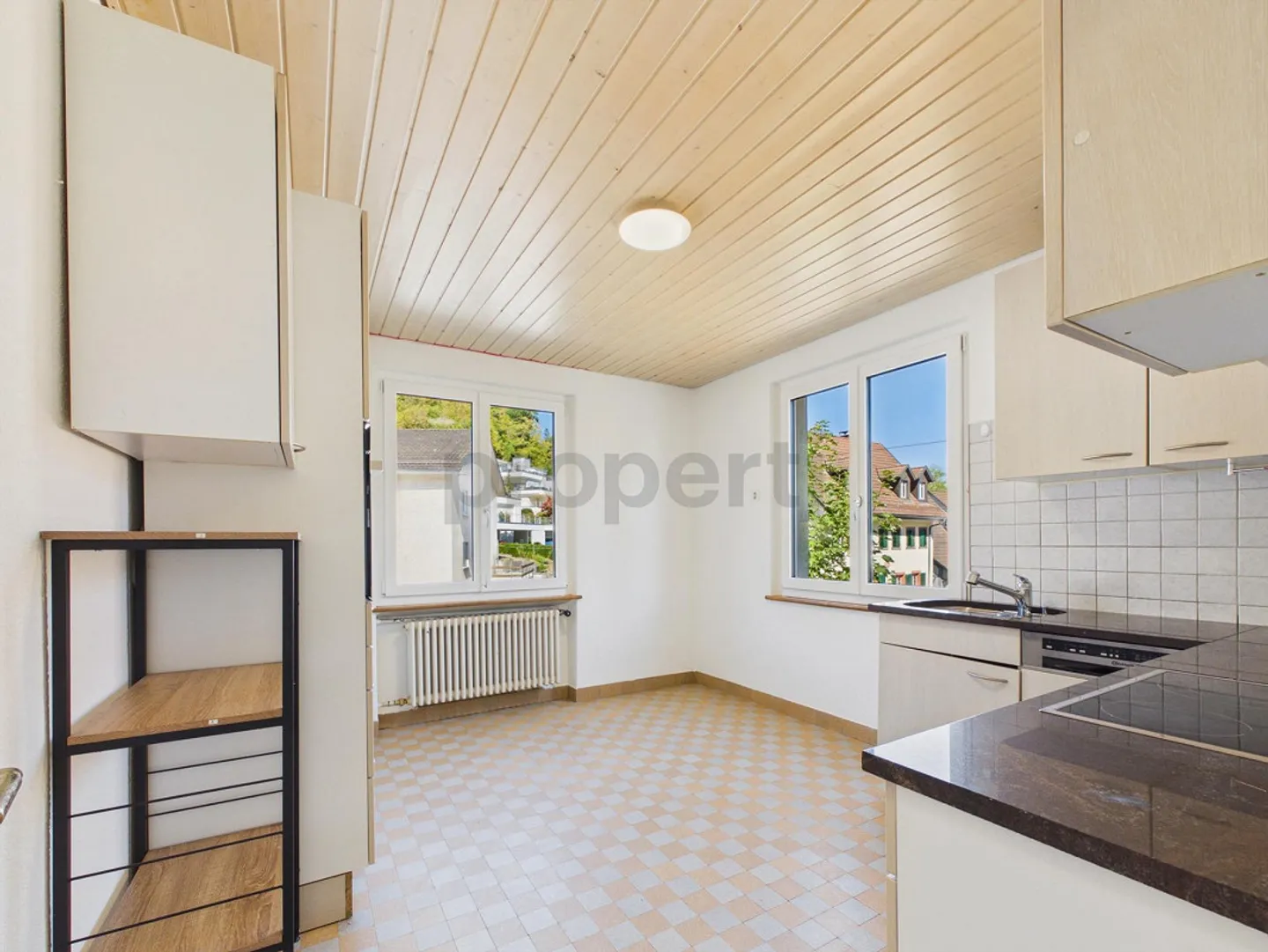 Historical charm meets modern living comfort - Photo 4 of 12