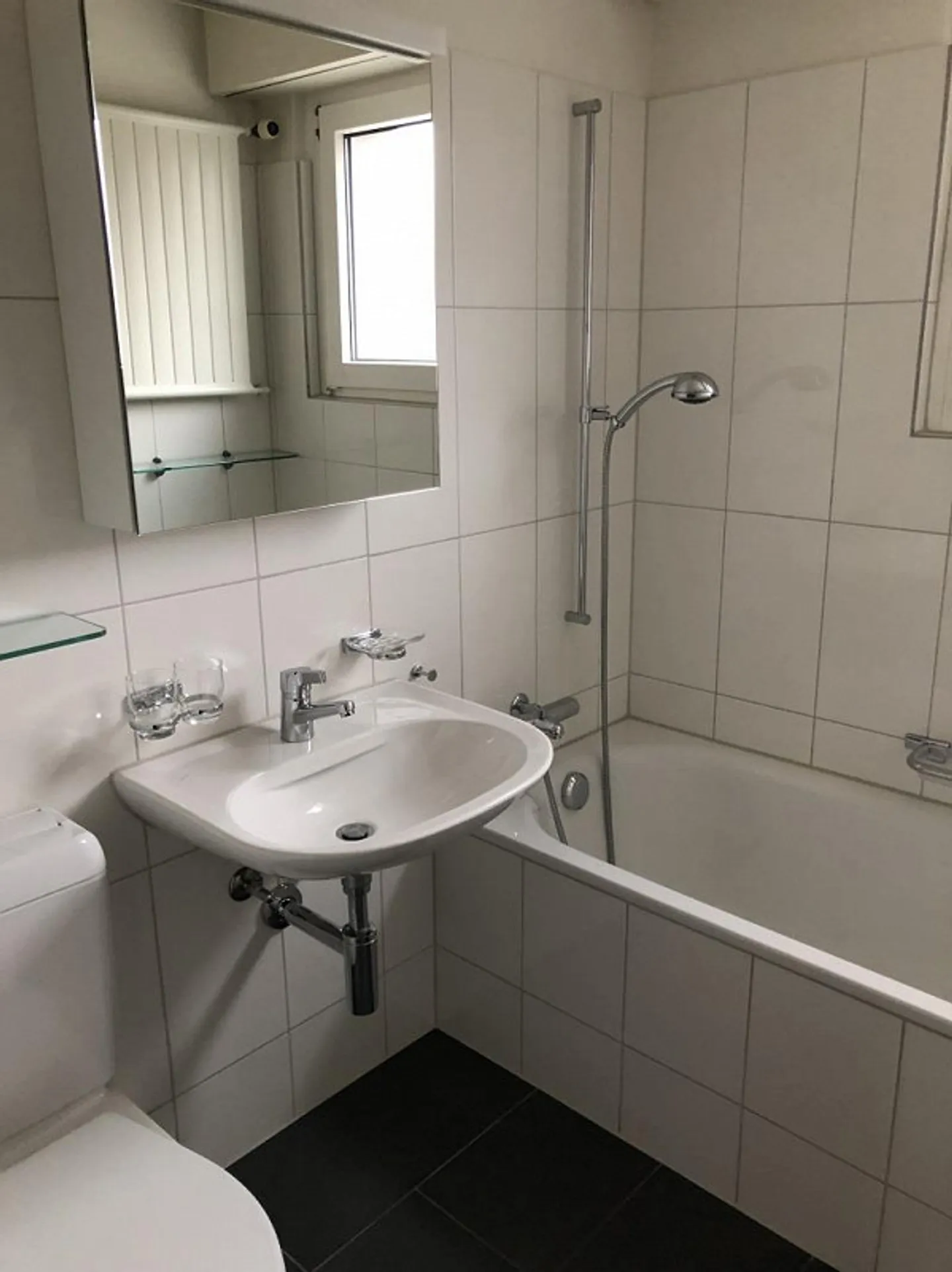 Appartamento moderno con vista sul lago - Foto 5 di 7