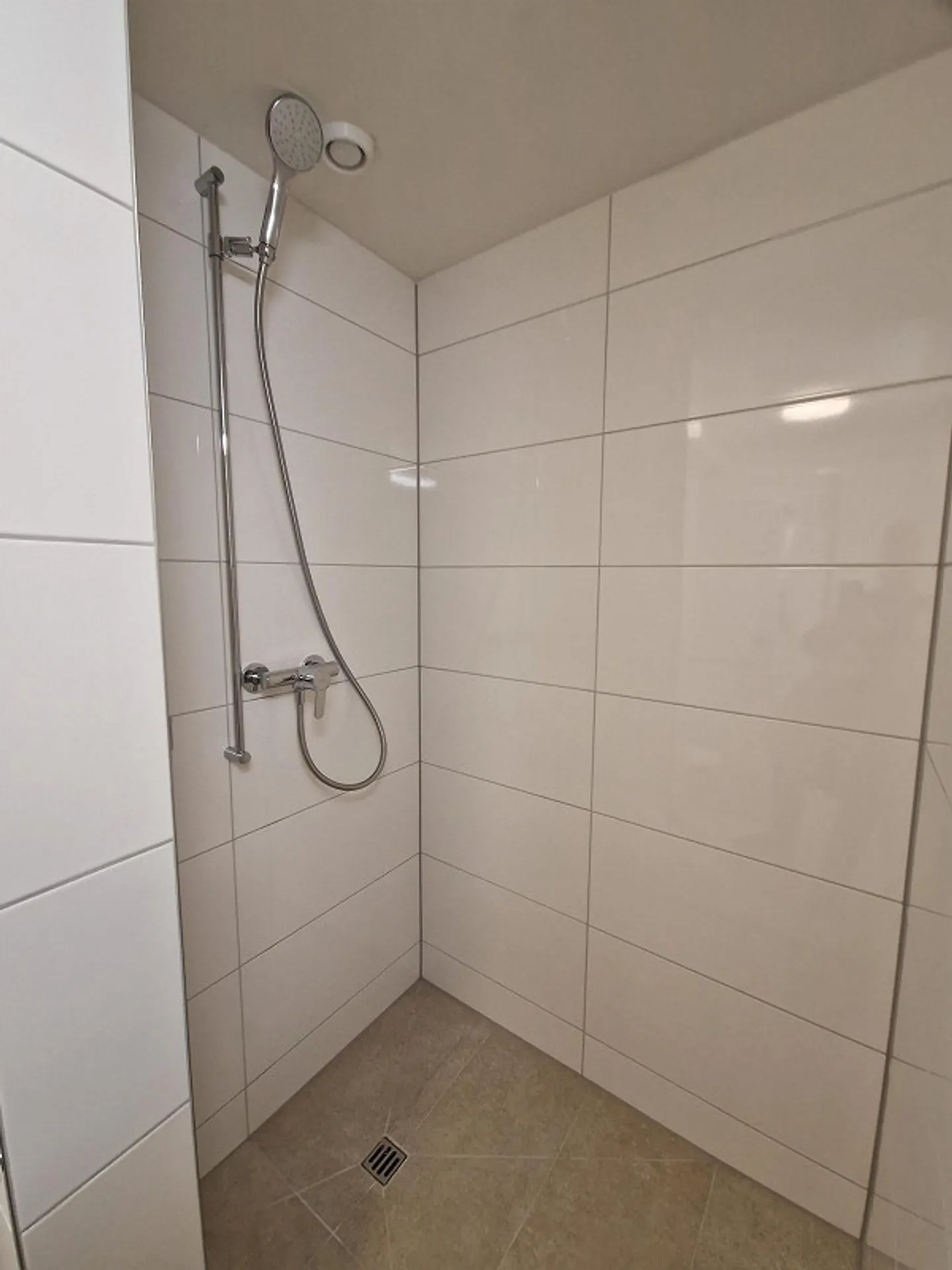 Ottimo appartamento singolo recentemente ristrutturato nel centro di Herisau - Foto 7 di 7