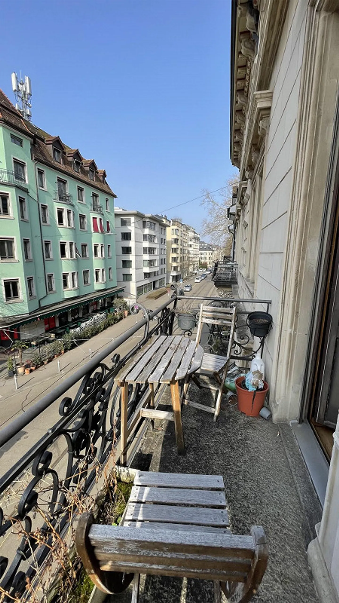 Camera arredata in appartamento condiviso - Foto 4 di 8