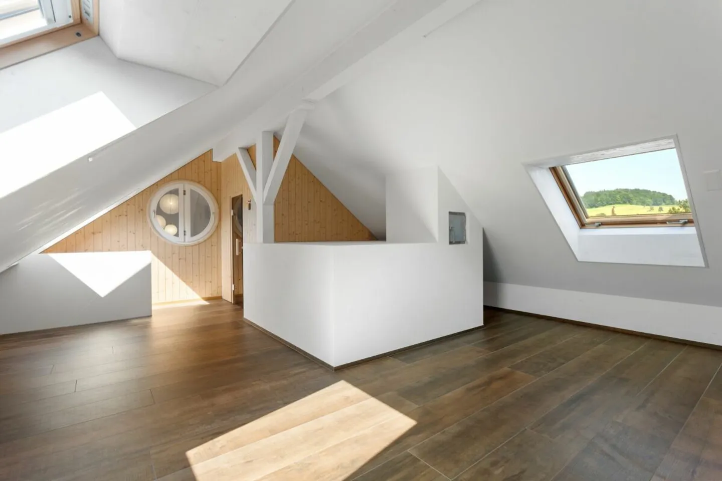Stilvolles Duplex mit privatem Lift - Foto 6 von 9