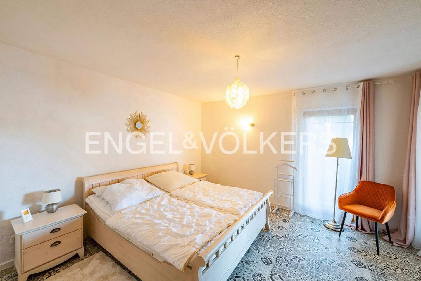 A Hidden Paradise on Lake Maggiore - Photo 10 of 14