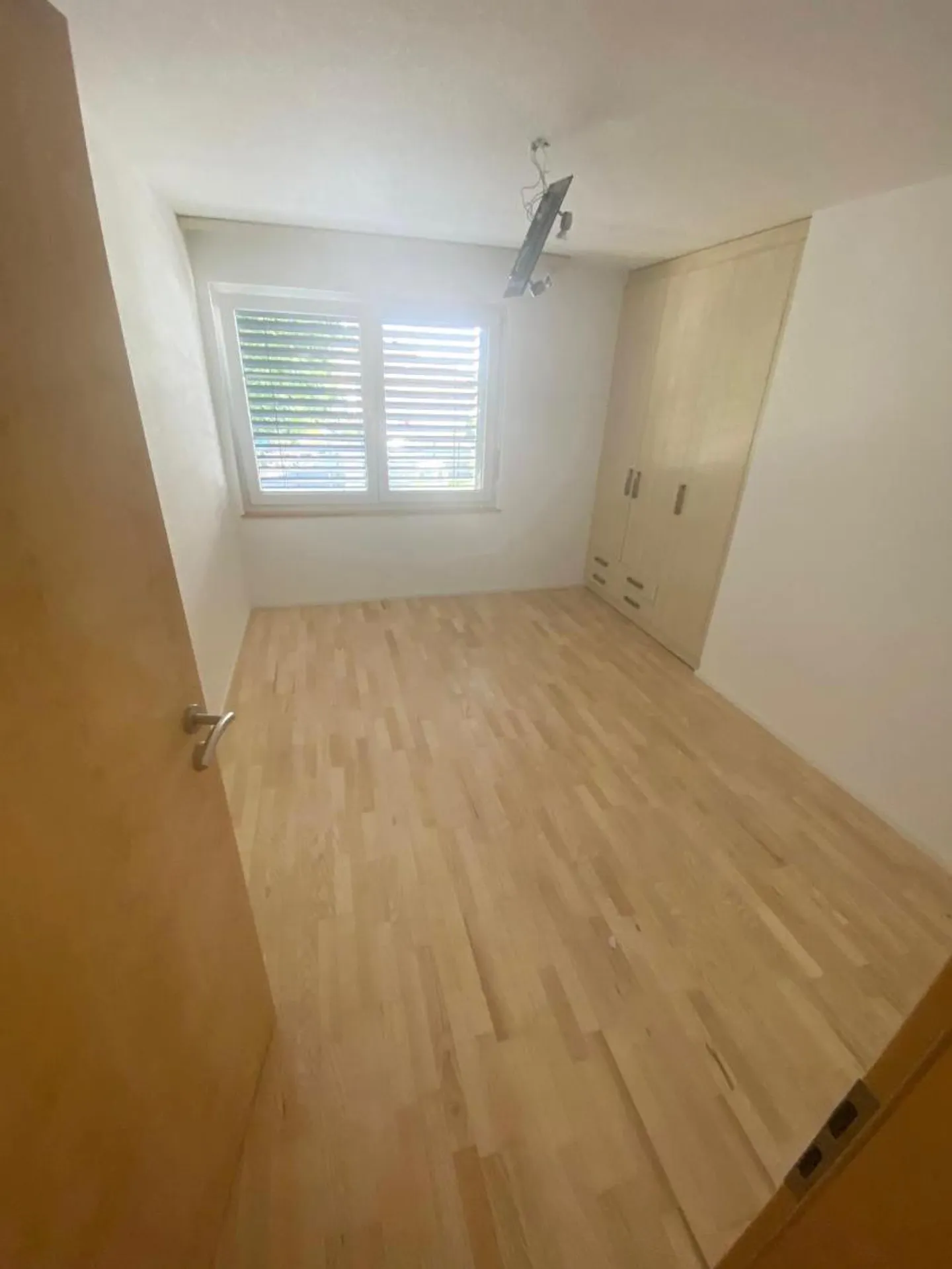 Residential building with 16 rooms - Photo 7 of 11