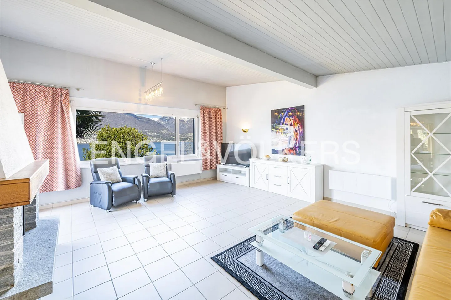 A Hidden Paradise on Lake Maggiore - Photo 6 of 14