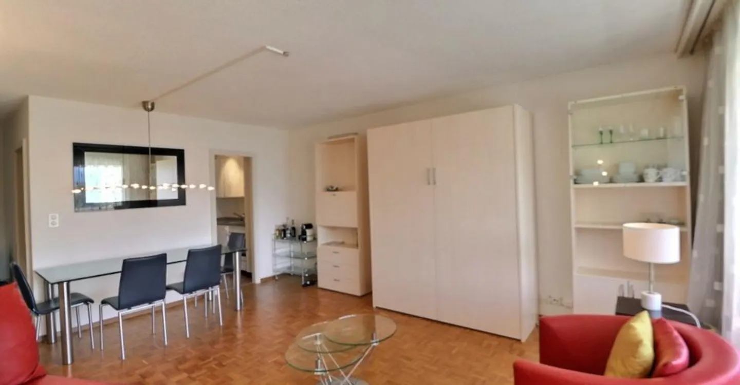 Appartement Charmant avec Vue sur le Lac - Photo 7 sur 8