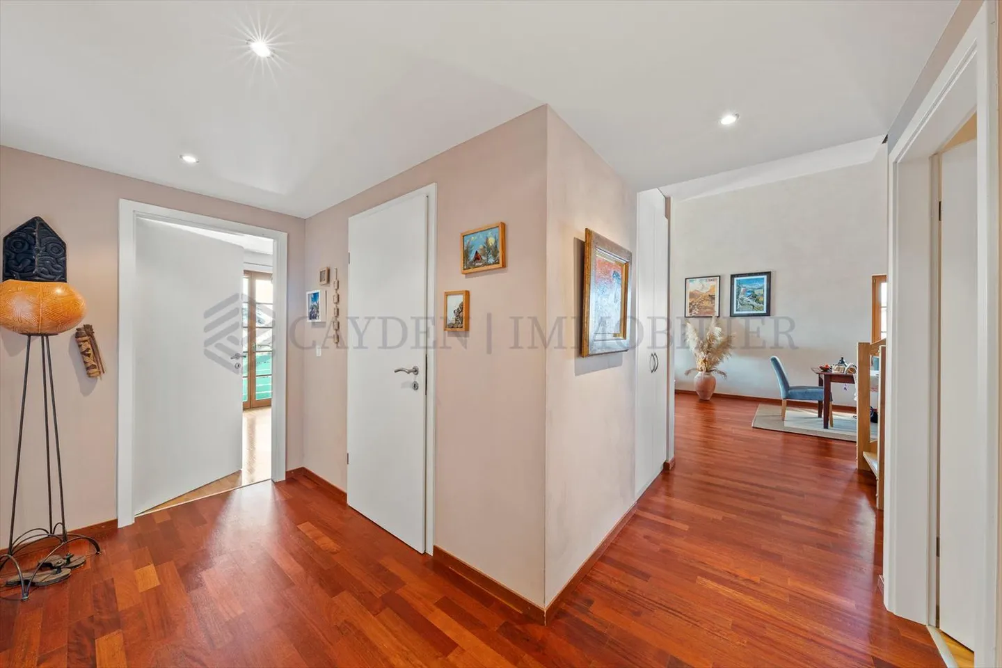 Magnificent 6-room apartment with unobstructed view - Photo 5 of 7