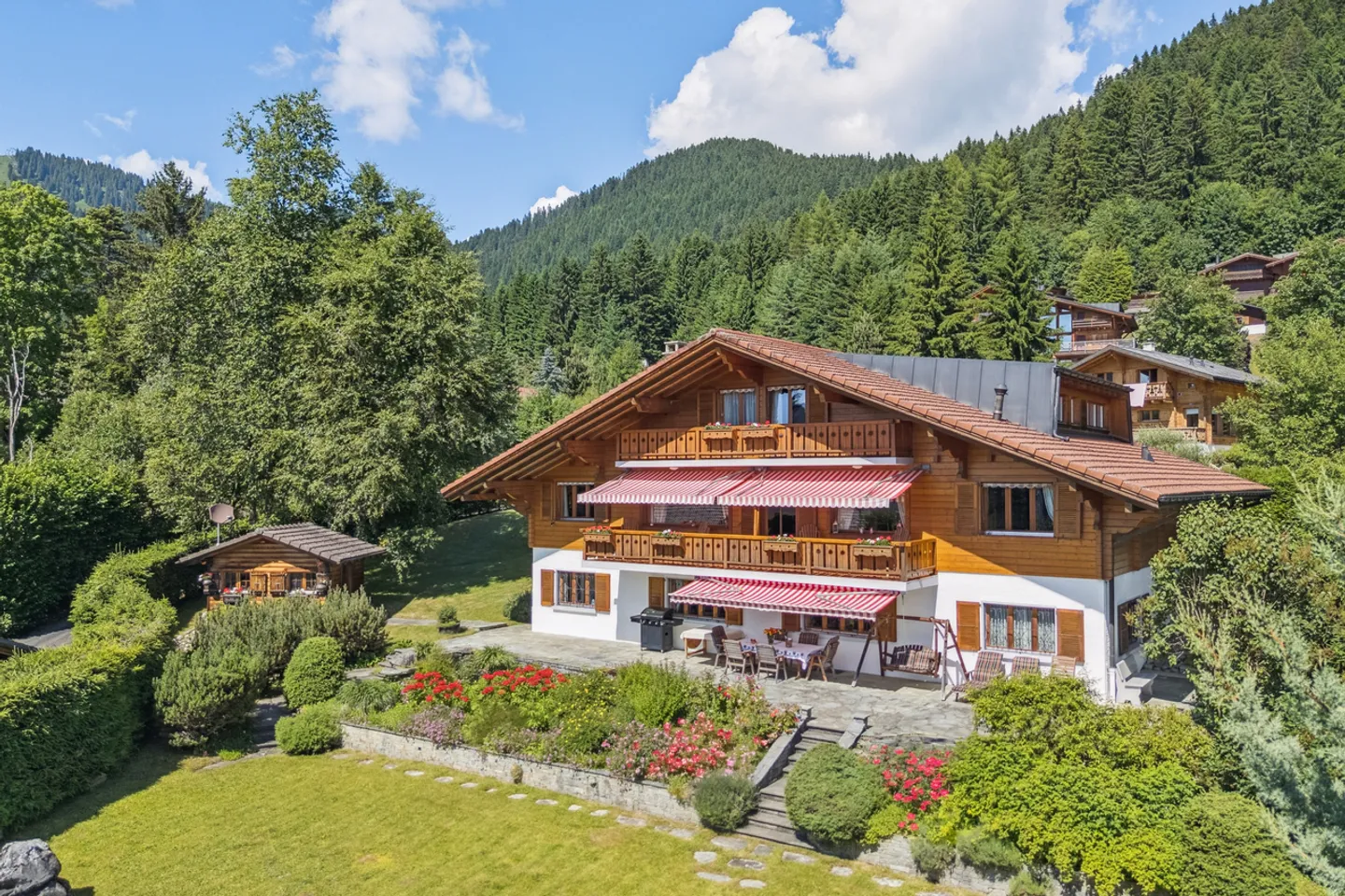 «Großes, außergewöhnliches Anwesen in der Domaine de la Forêt» - Foto 1 von 26