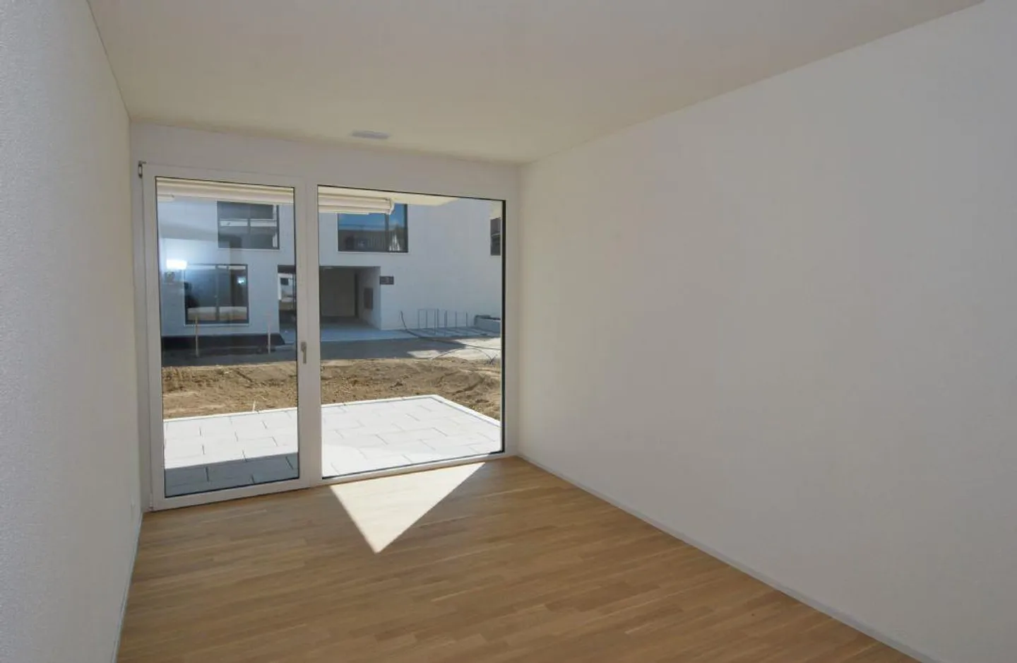 GARDEN APARTMENT | SUNNY | NEAR HALLWILERSEE - Photo 7 of 12