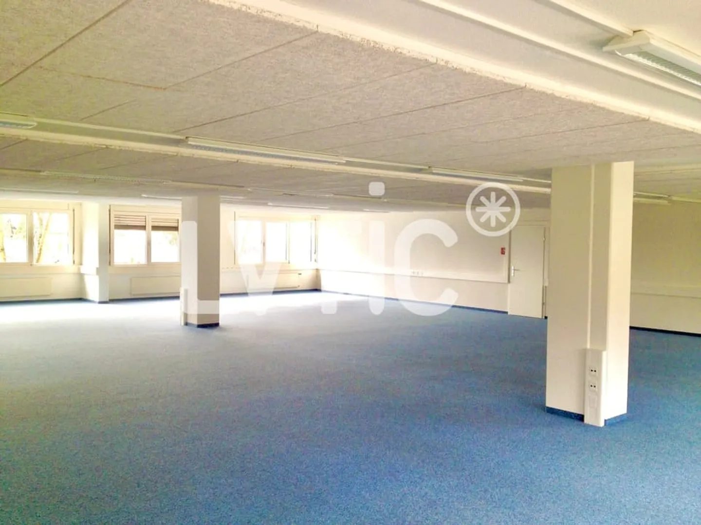 Büros, 125 m2 große Räumlichkeiten zur Miete in Crissier - Foto 5 von 7