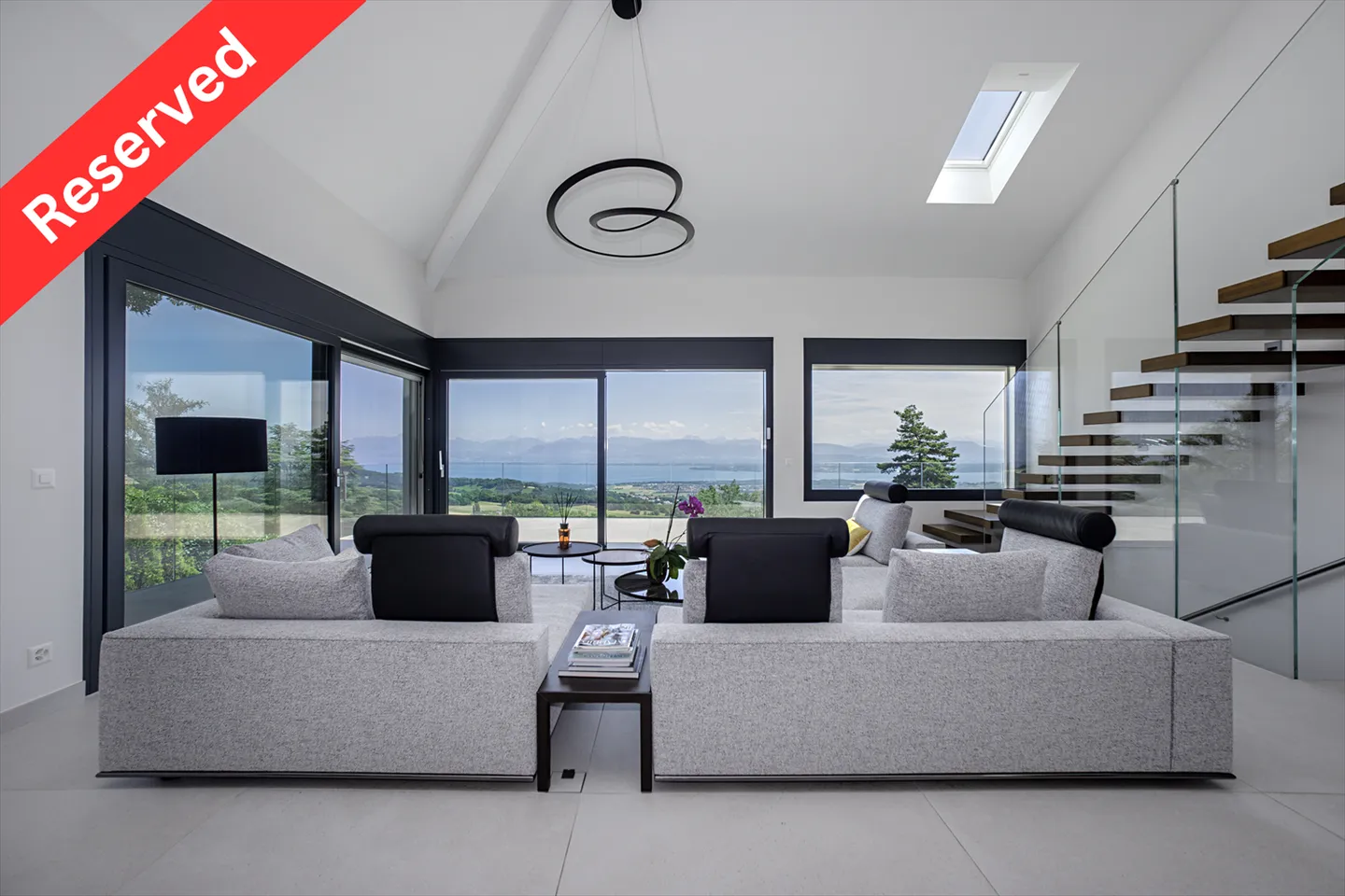 Modern Villa with Panoramic View - Photo 1 of 9