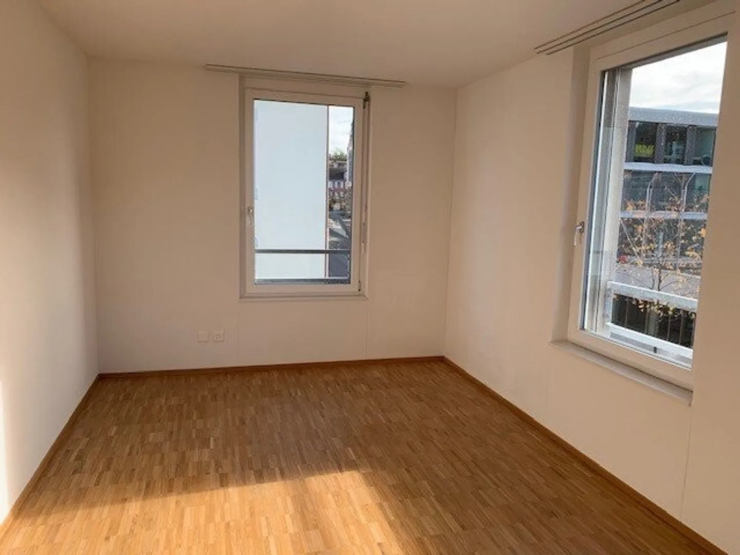 Modern Living - 3.5 Room Apartment - Photo 8 of 9