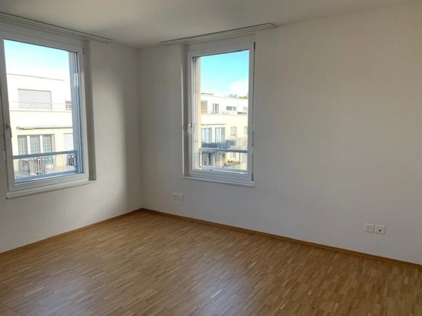Modern Living - 3.5 Room Apartment - Photo 7 of 9