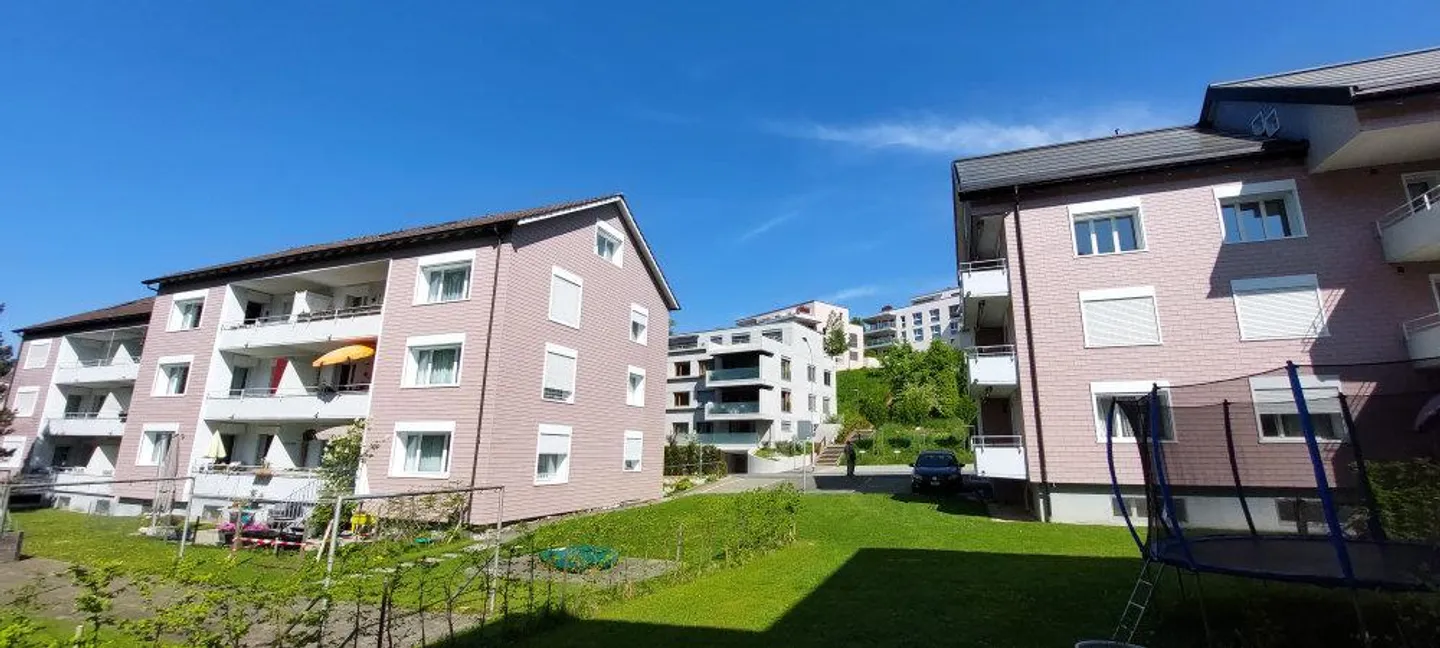 Bright 4-room apartment, modern, renovated - Photo 1 of 23
