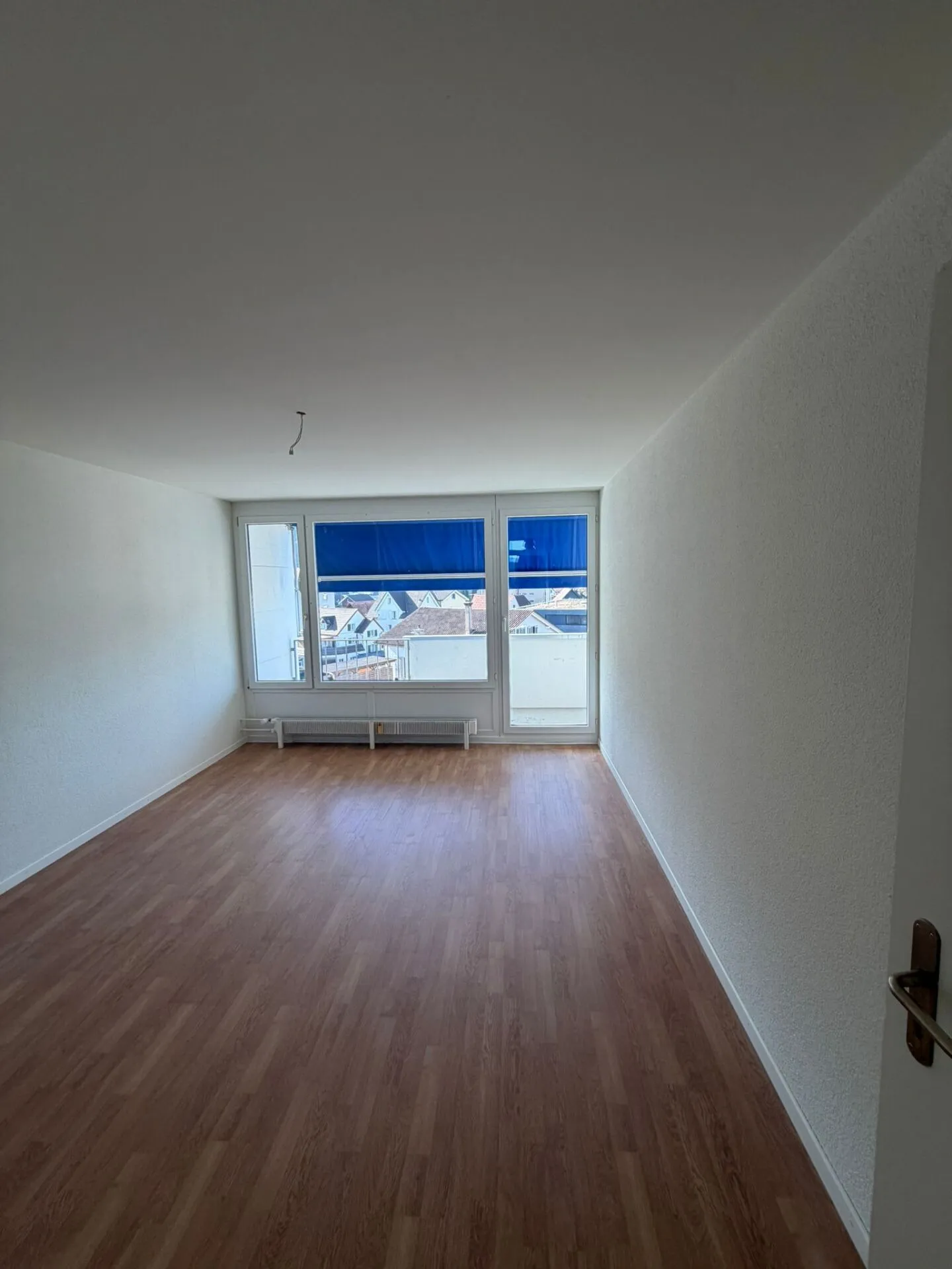 Appartamento 4,5 locali con vista mozzafiato disponibile per affitto subito! - Foto 6 di 9