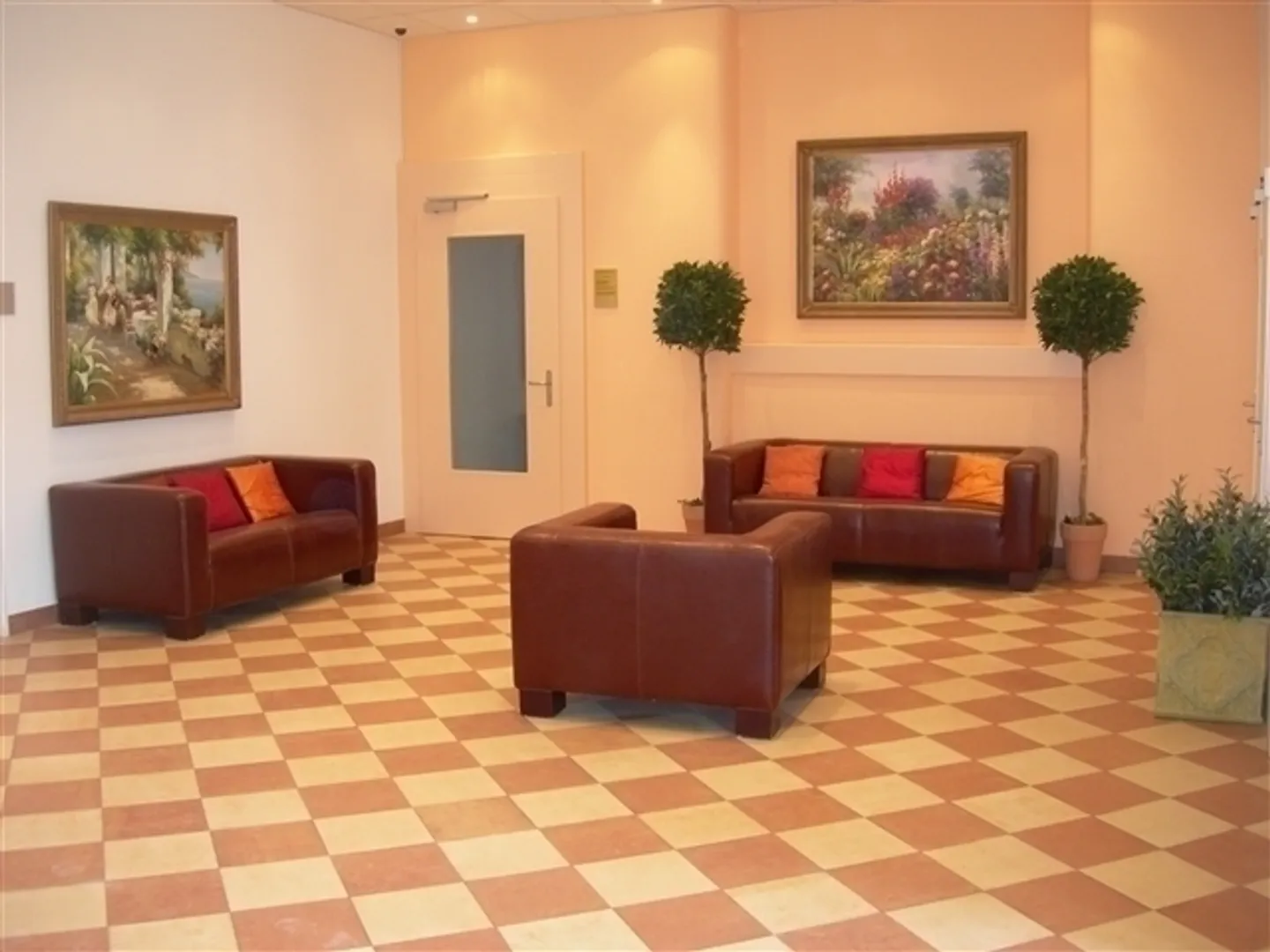 Very nice bright office or great practice - Photo 6 of 8