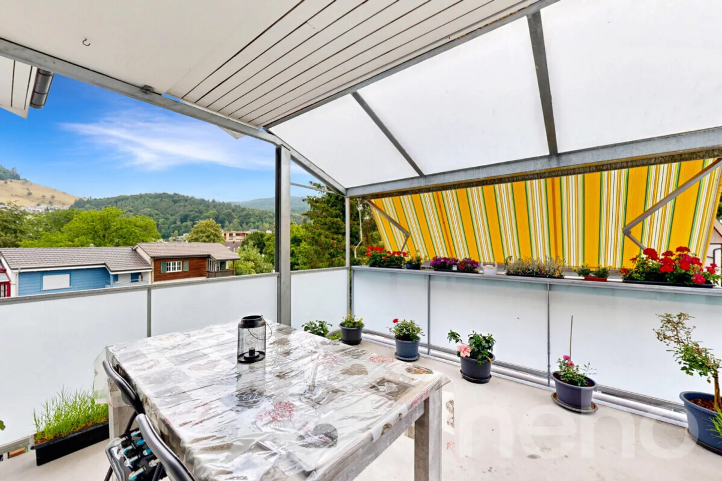 Appartamento ristrutturato di 4,5 locali con box auto (in diritto di costruzione) - Foto 3 di 10