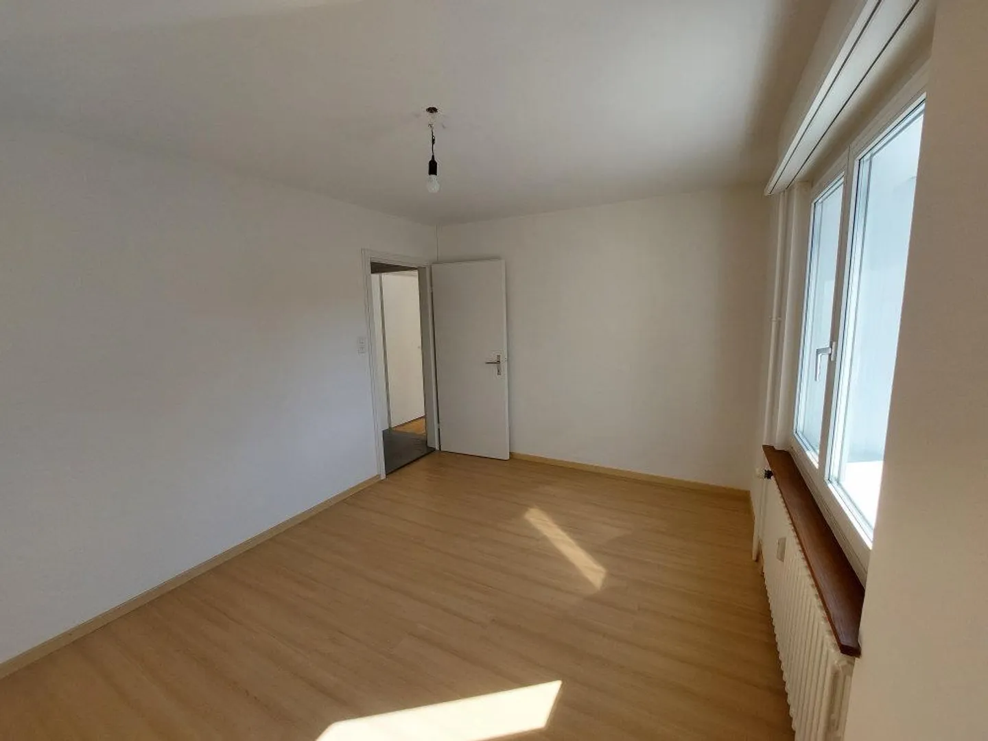 Bright 4-room apartment, modern, renovated - Photo 10 of 23