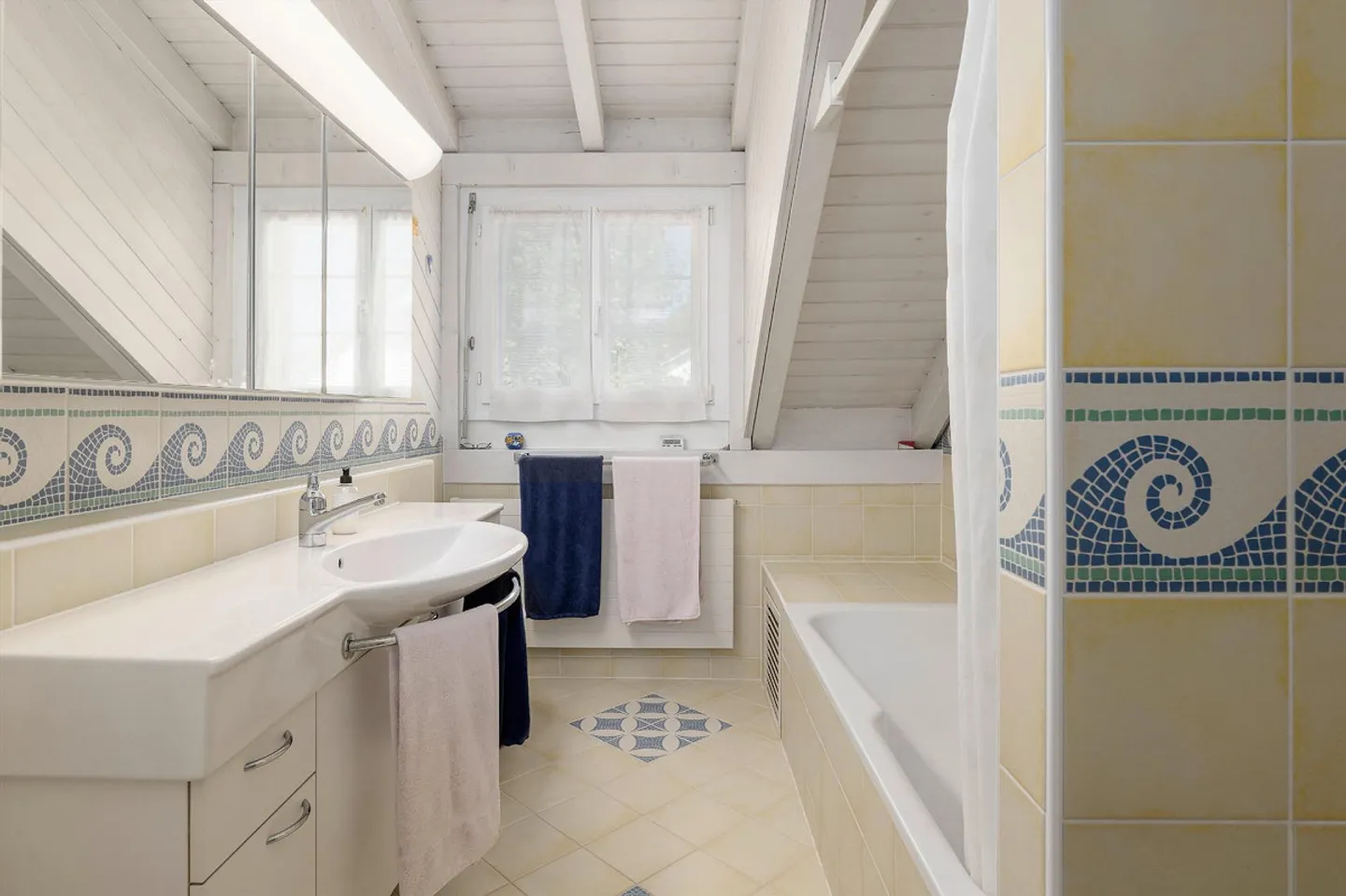 Vivre avec une sensation de maison dans un environnement verdoyant - Photo 5 sur 8