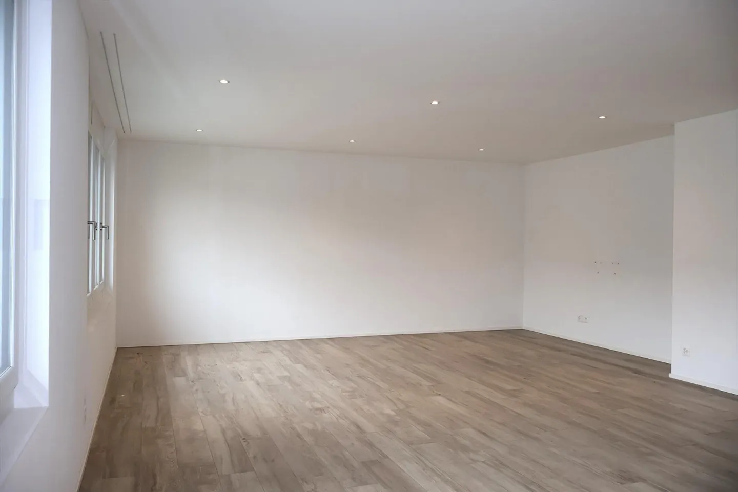 Appartamento esclusivo e moderno di 4,5 stanze ad Altishausen - Foto 5 di 13