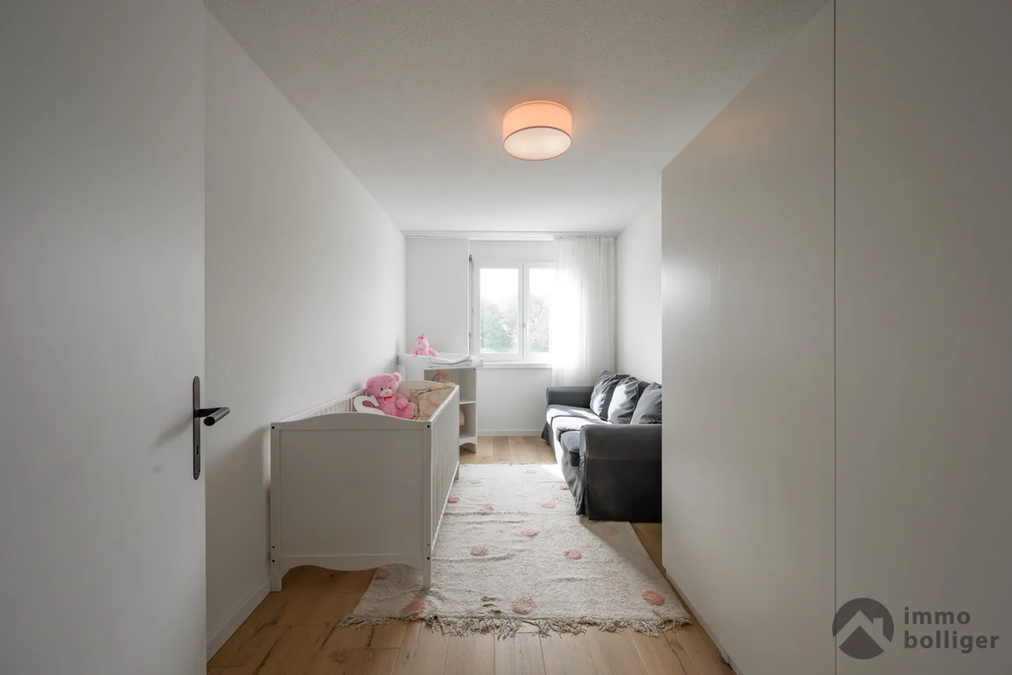 Stylish 5½-Room Apartment - Photo 10 of 15