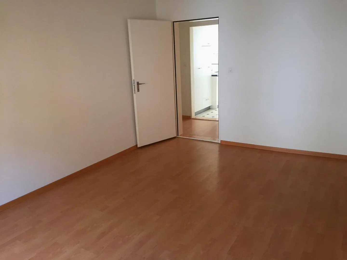Vivere spazioso nel quartiere alla moda 5 - Foto 3 di 8