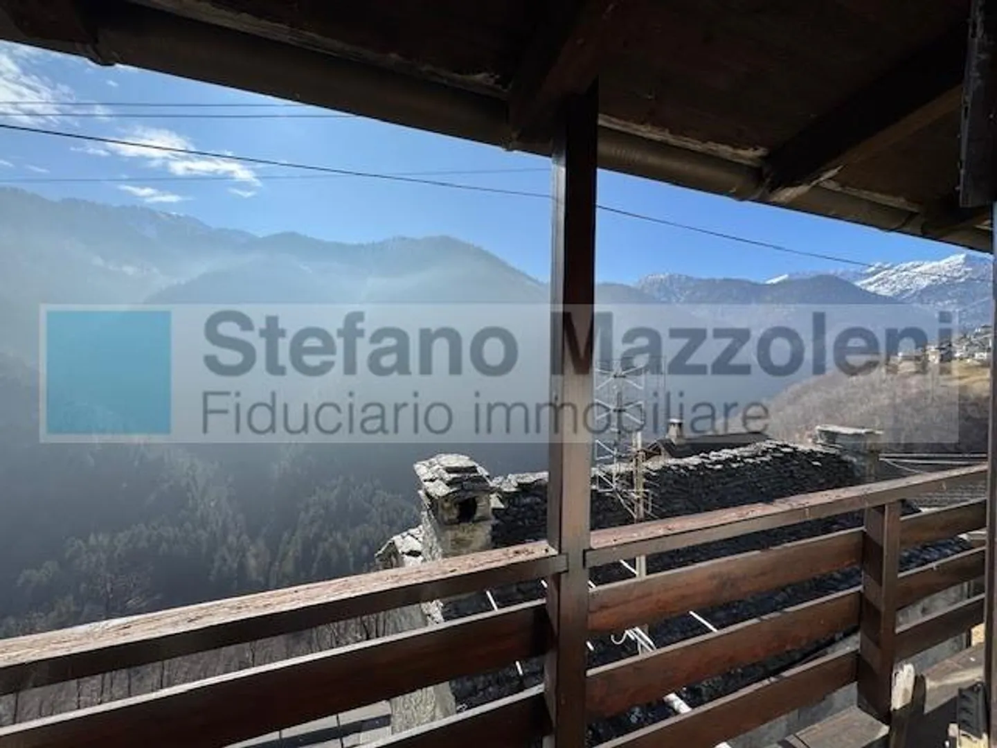 COMOLOGNO - Charming rustic house in the village - Photo 13 of 14