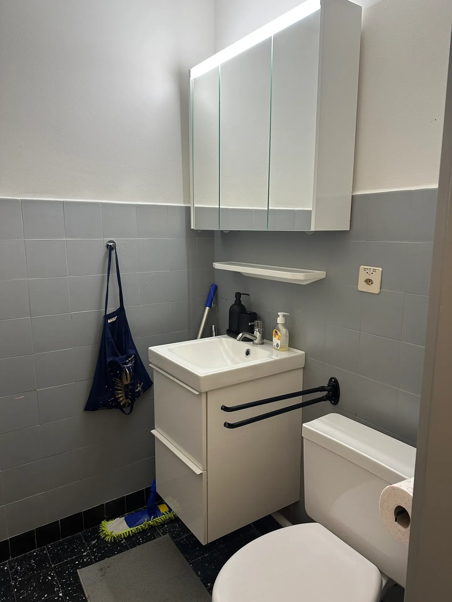 small studio close to the center of Crans - Photo 3 of 5