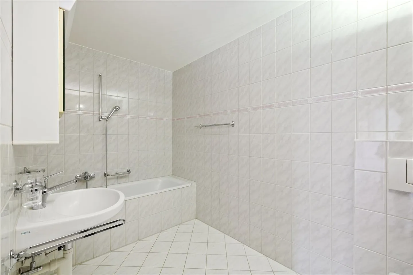 Apartment for rent - Photo 5 of 6