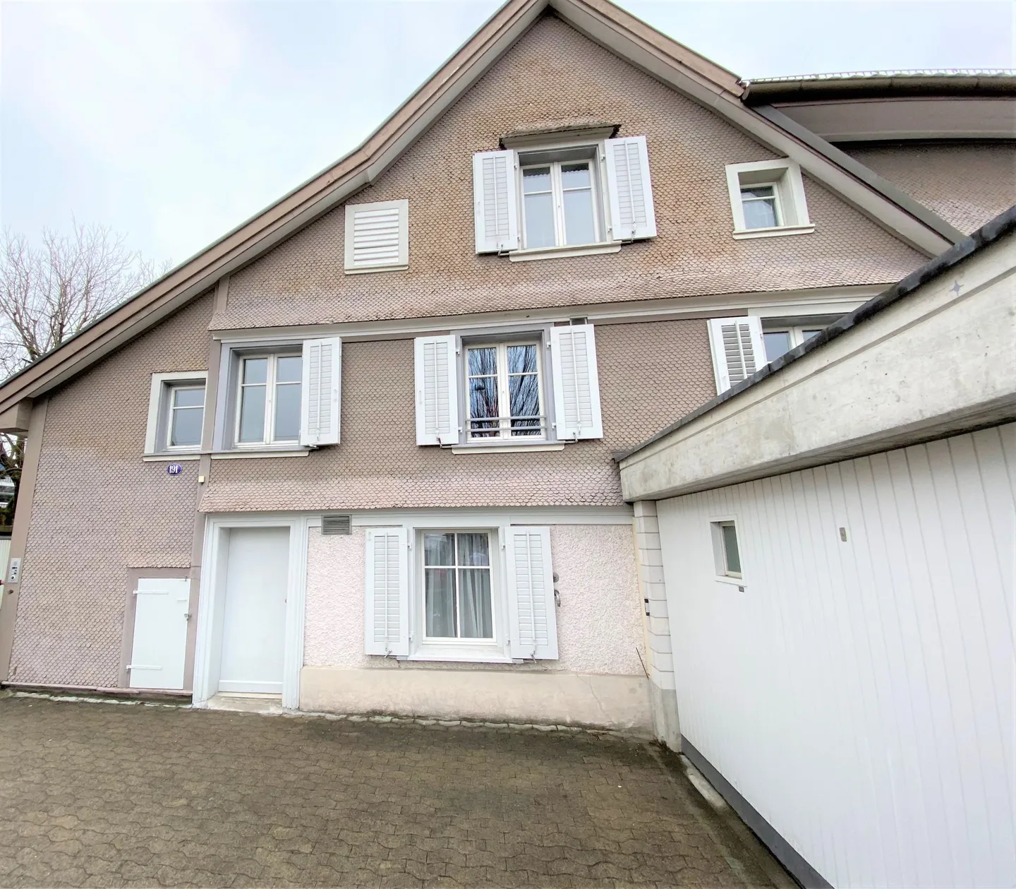 Vielseitiger Büroraum zu Vermieten - Foto 1 von 4