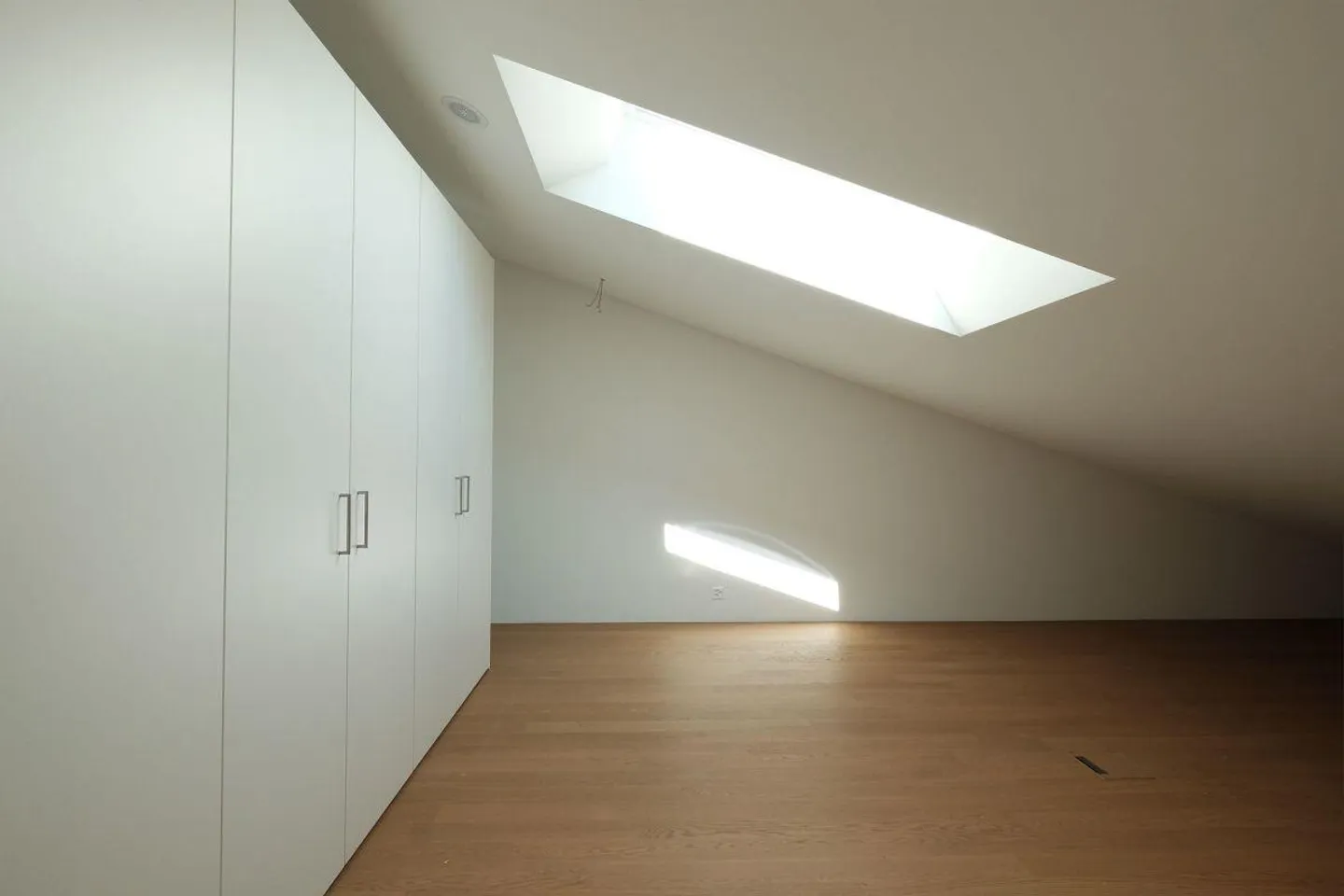 Appartement sous les combles de 1,5 pièce à louer sur la "Gartenstrasse" Bad Ragaz - Photo 2 sur 7